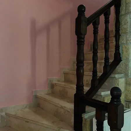 By Athos Cape Villa Kriopijí