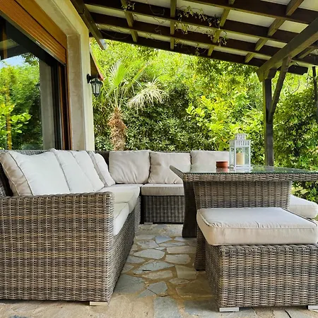 By Athos Cape Villa Kriopigi