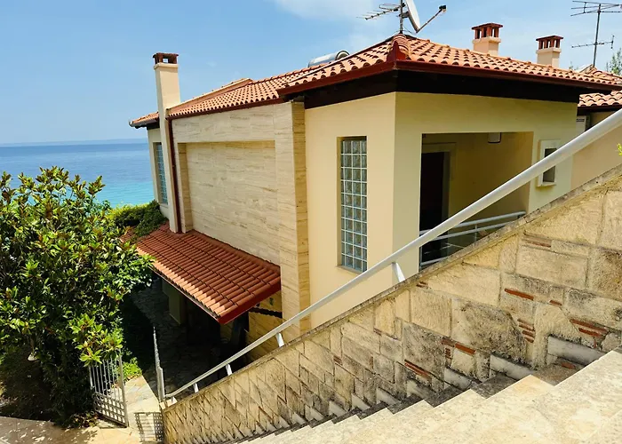 By Athos Cape Villa *